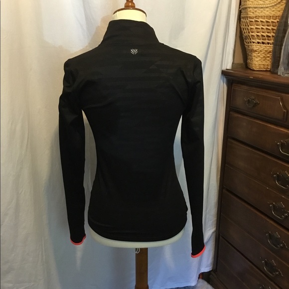 Zip pullover - Picture 2 of 3